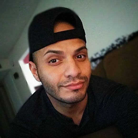 Meet your Posher, Kenny - Picture 1 of 1